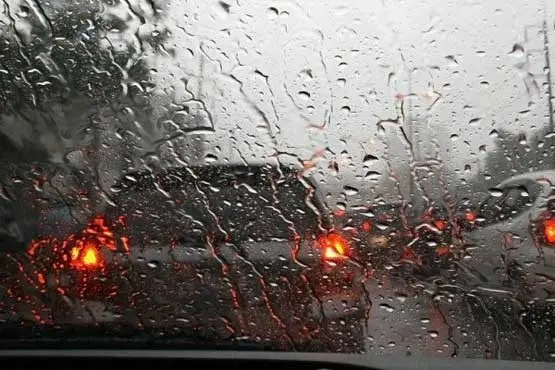 رگبار پراکنده باران در جنوب و غرب استان تهران پیش بینی می‌شود