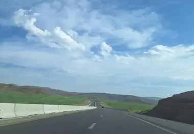 ضرب الاجل هماهنگی مجموعه های مرتبط با آزادراه شیراز اصفهان برای اتمام کار