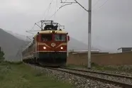 بازگشت قطارهای تبریز به ریل؛ مسیرهای آسیب‌ دیده ترمیم شد