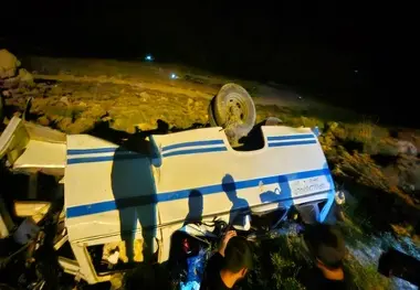 ۶ فوتی و ۱۲ مصدوم در حادثه سقوط مینی بوس در گردنه چری 