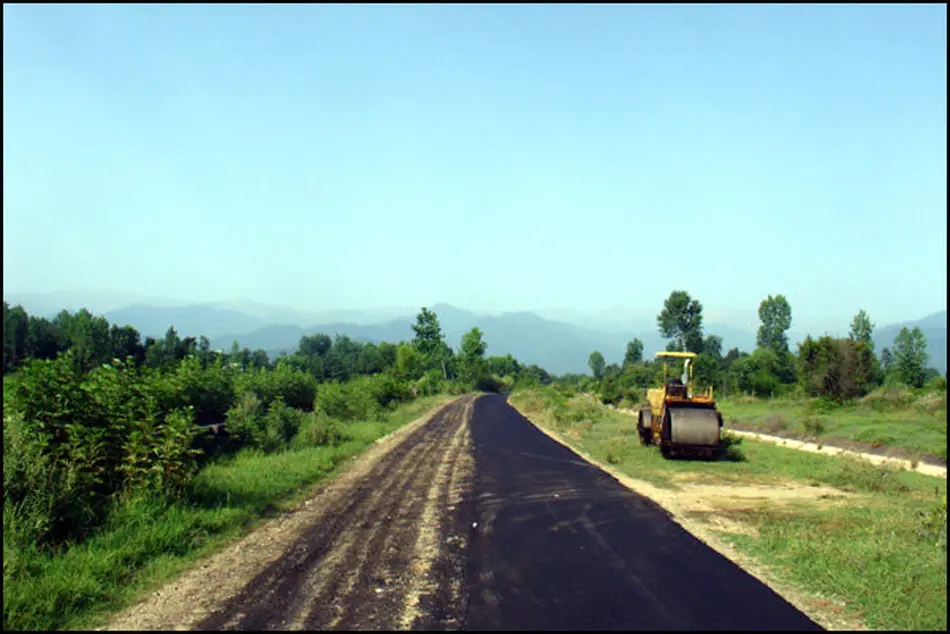 مناقصه آسفالت راه روستایی سراجلو 