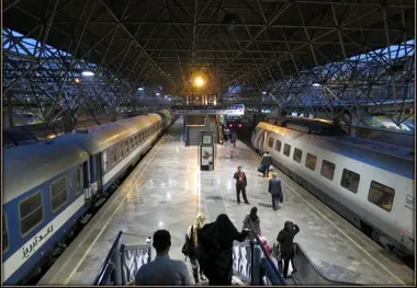 مسیر ریلی اصفهان- تهران ۴ ساعت کوتاه می‌شود
