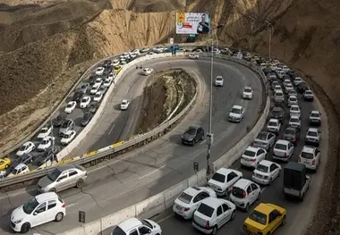 ترافیک سنگین در محورهای هزار و چالوس