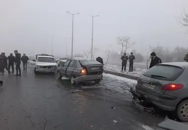 تصادف زنجیره ای در کمربندی شمالی اراک