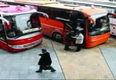 جاسازی مخازن حمل سوخت عامل آتش گرفتن اتوبوسها / انتقاد از صدور برگه معاینه فنی برای اتوبوسهای غیراستاندارد