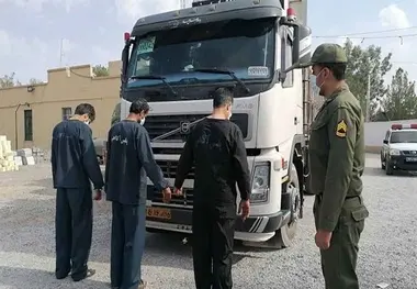 اتوبان اصفهان شیراز  و 3 راهکار حفظ امنیت در برابر دزدهای این جاده !

