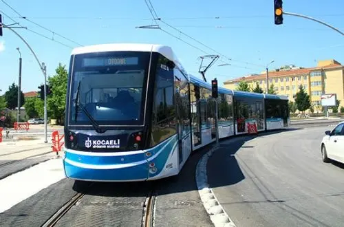 Izmit opens Akçaray tram line 