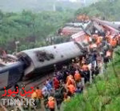خارج شدن قطاری از ریل در هند چهار کشته بر جای گذاشت