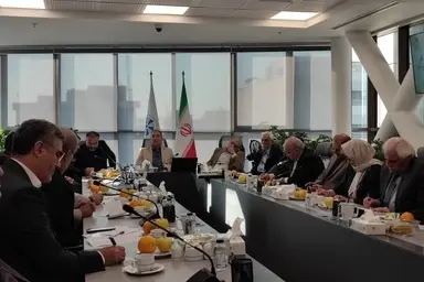 تکنولوژی ناشایسته به صنعت کامیون سازی حاکم است/ نیاز ۱۲۰ هزار دستگاه از ناوگان خودرو تجاری به نوسازی