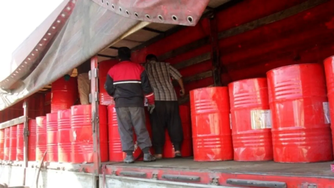  توقیف 400 هزار لیتر سوخت قاچاق در آب‌های ماهشهر 