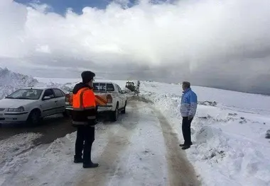 احتمال انسداد محورهای شمالی از ۳۰ مهر/ مسافران بدون زنجیر چرخ وارد جاده نشوند