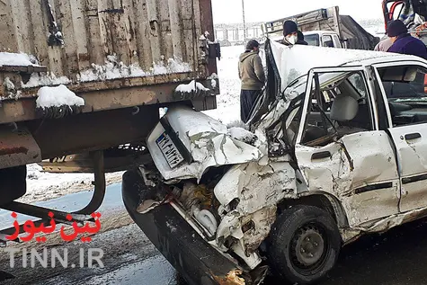 تصادف زنجیره‌ای ۳۰ خودرو در جاده سبزوار - نیشابور