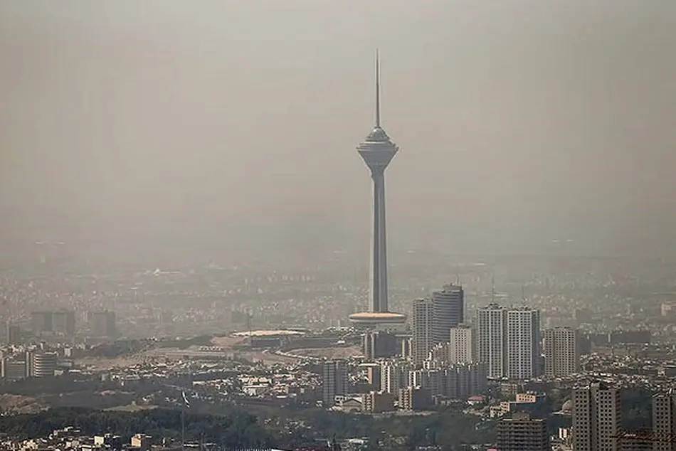 تهرانی‌ها نیمی از روزهای دی ماه هوای سالم تنفس کردند 
