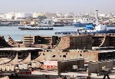 باد بنادر مسافری هرمزگان را تعطیل کرد
