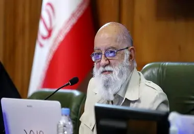 چمران: شهرداری تهران برای تکمیل خط ۶ مترو برود پول قرض کند