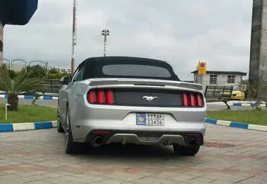 ممنوعیت خودروهای انگلیسی و آمریکایی مناطق آزاد برای دریافت پلاک ملی