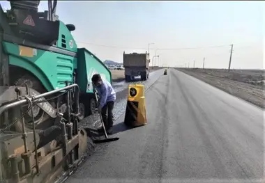طرح بهسازی راه دسترسی آزادراه به جاده قدیم قم تهران عملیاتی شد