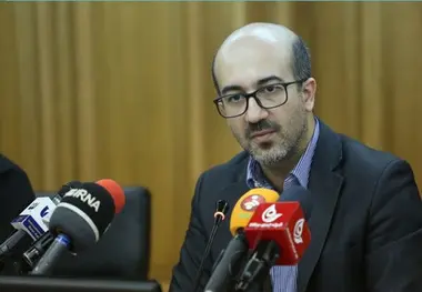 شهرداری اعضای شورای شهر را نامحرم می داند 