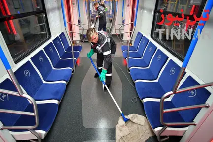 تمیزکردن واگن‌های مترو در مسکو