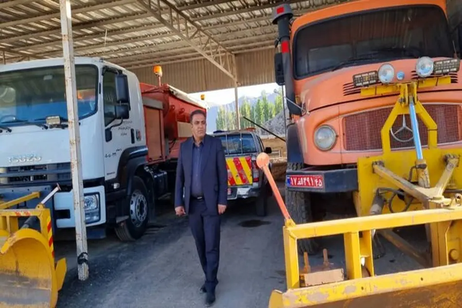 هشدار لغزندگی جاده های جنوب کرمان/ رانندگان با احتیاط تردد کنند