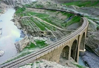 بخش نهایی پروژه خط دوم راه آهن اهواز-اندیمشک به بهره برداری رسید 