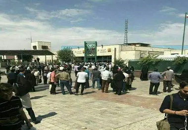 حمله به یک روحانی در مترو شهرری/ مترو پاسخگو نیست+فیلم