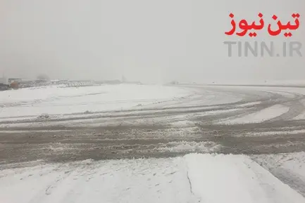 بارش برف و عملیات زمستانی در فرودگاه بین‌المللی مهرآباد تهران