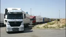 صف 6 کیلومتری کامیون ها برای ورود به پارکینگی در ترکیه
