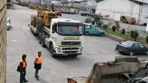 کمک راهداری گیلان به هموطنان سیل‌زده 