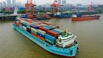China upgrades container ships on Yangtze River