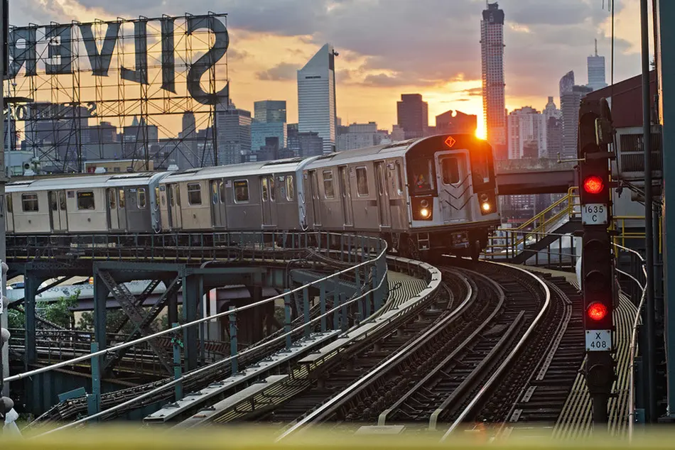 US: New Siemens Fleet Begins Passenger Service on Hudson Line