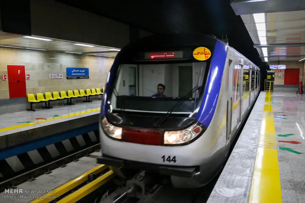 صدور مجوز راه‌اندازی 2 ایستگاه به معنای موافقت با افتتاح مترو است