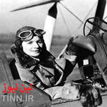 اولین زن خلبان ایرانی / عکس