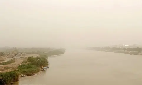 گرد و خاک در آبادان