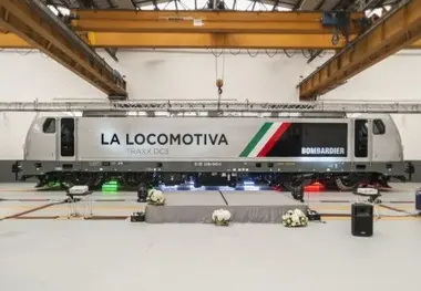 Bombardier shows off new Traxx locomotive