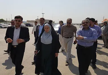 بازدید معاون محیط زیست دریایی سازمان حفاظت محیط زیست از مجتمع بندری خرمشهر