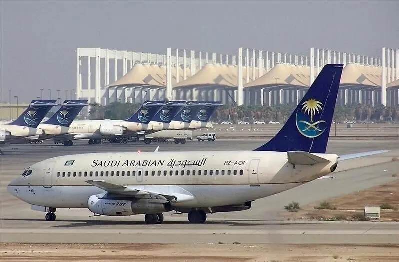 سردرگمی پرواز‌ها در فرودگاه جده در عربستان سعودی 