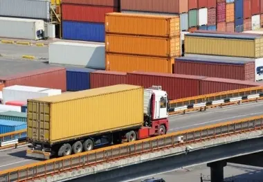 مازندران محروم از شهرک های حمل ونقل؛  گاراژ داری سنتی است
