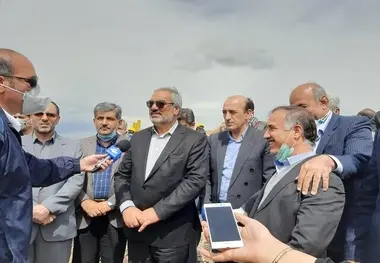 راه آهن سنندج _ همدان مطالبه مردم و نیاز استان کردستان است 