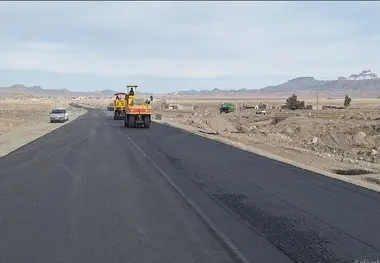 یک بزرگراه در قم به نام رهبر شهید مزین شد