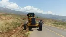 روکش آسفالت راه‌های اصلی و فرعی بخش الموت

