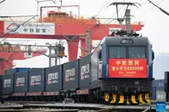 شمار سفرهای قطار باری چین-اروپا از 90 هزار عبور کرد