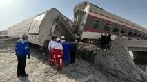 حادثه ریلی قطار مشهد-یزد؛ چرا لکوموتیوران بیل مکانیکی را ندید؟