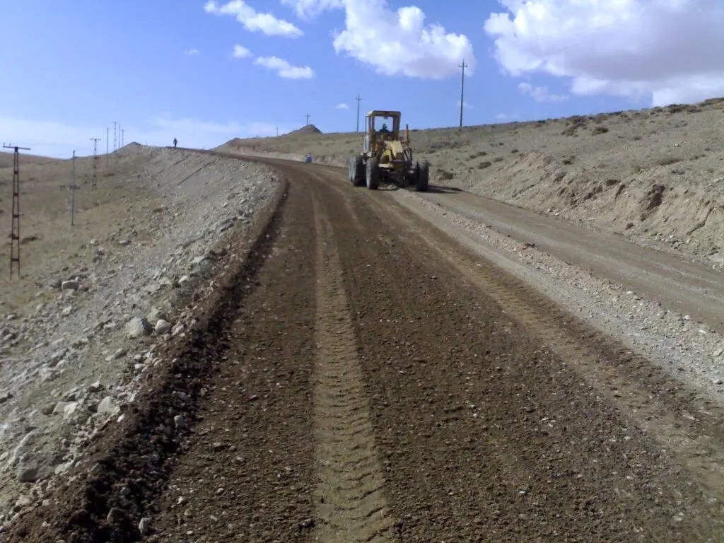 ۳۸ پروژه راه روستایی در استان اردبیل در دست اجرا است