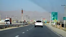 دست اندازهای جاده شهرضا چه بر سر ناوگان سنگین می آورد؟