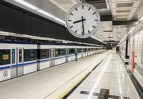 اصلاحیه متروی تهران درباره تغییر برنامه حرکت قطارهای تندرو خط 5