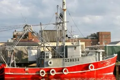  USCG Takes Ownership of Commercial Icebreaker