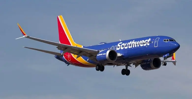 Southwest Boeing 737 MAX 8 Engine Shuts Down in Flight