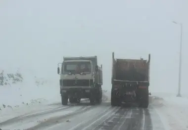 رانندگان استان قزوین زنجیر چرخ همراه داشته باشند