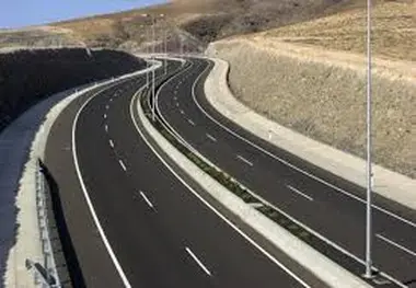 کمربندی قم تا پایان سال بار ترافیکی ماشین های سنگین را کاهش می دهد